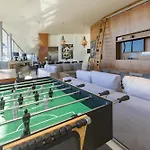Villa Nirvana