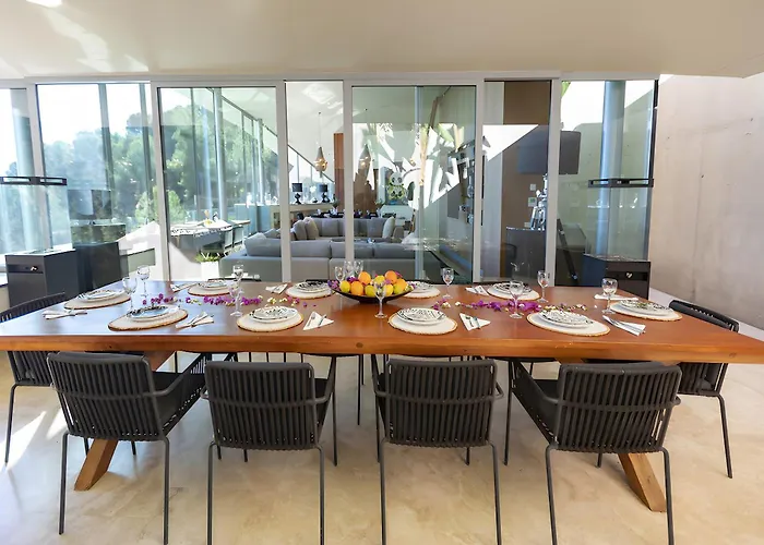 Nirvana * Santa Eularia des Riu