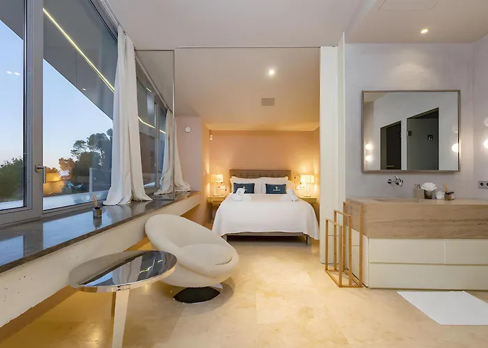 Nirvana Santa Eulària des Riu